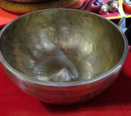 Lingam Singing Bowl with Full Moon Symbol